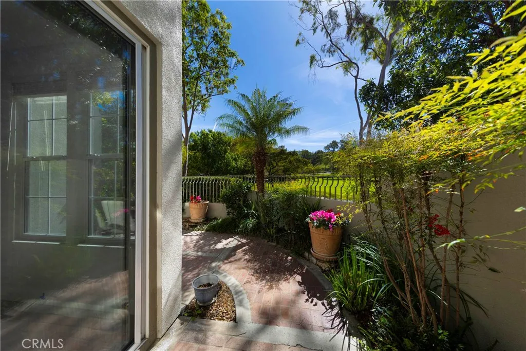 28 Brigmore Aisle, Irvine, California 92603 home-pic-36