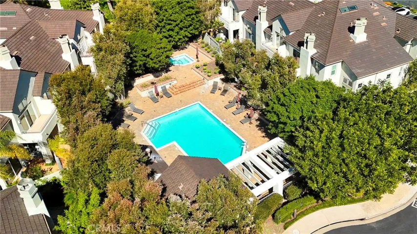 Turtle Rock Summit amenities, including pool & spa.