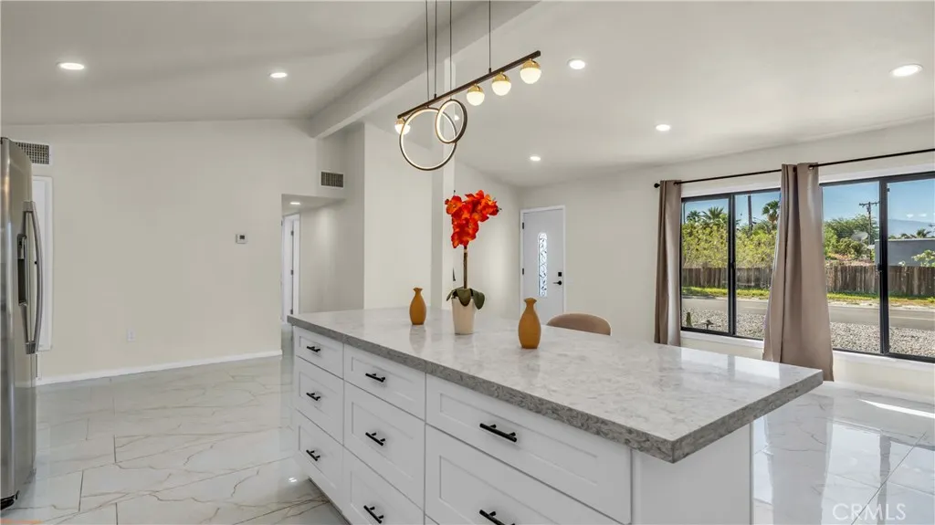 1840 E Joyce, Palm Springs, California 92262 home-pic-10