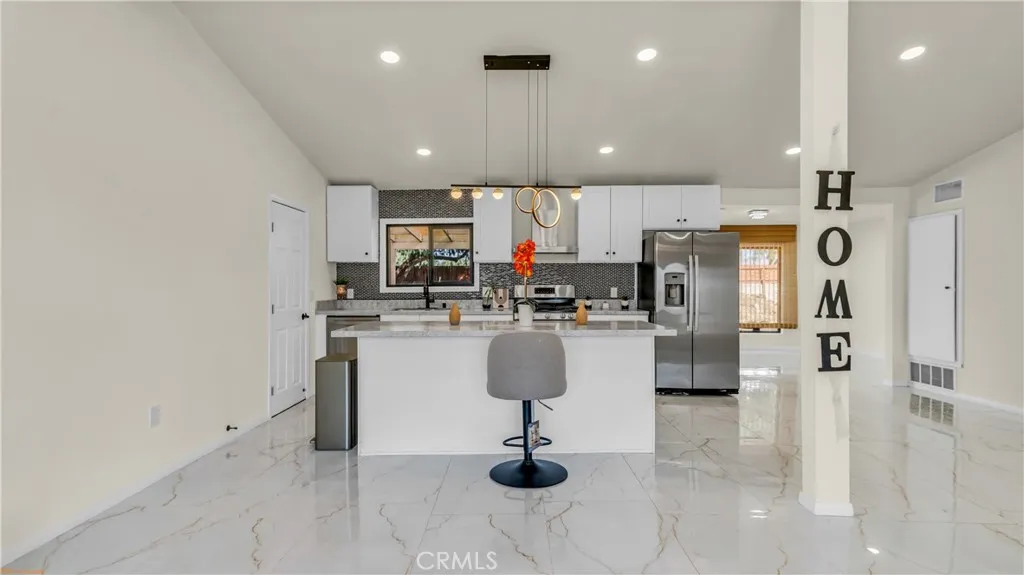 1840 E Joyce, Palm Springs, California 92262 home-pic-8