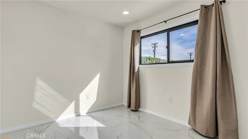 1840 E Joyce, Palm Springs, California 92262 home-pic-21