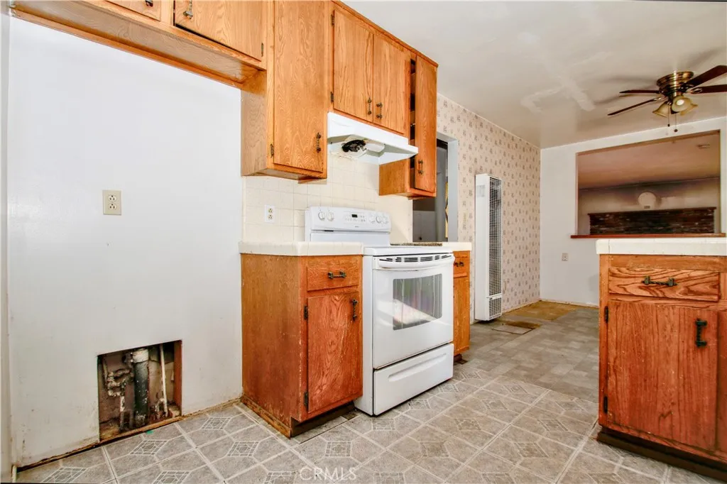 7380 Dumosa, Yucca Valley, California 92284 home-pic-8