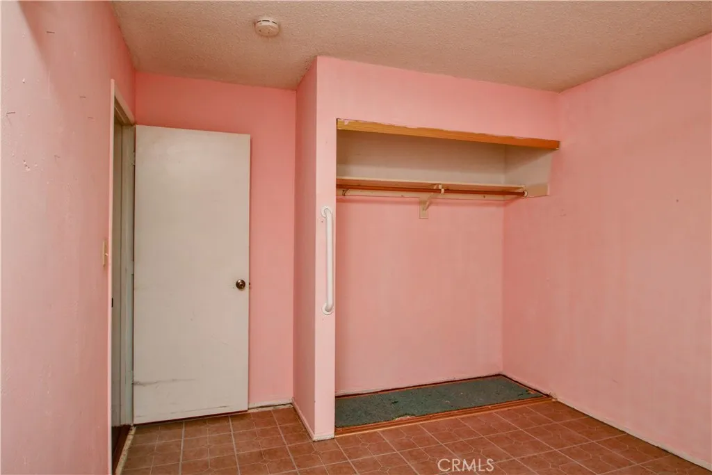 7380 Dumosa, Yucca Valley, California 92284 home-pic-18