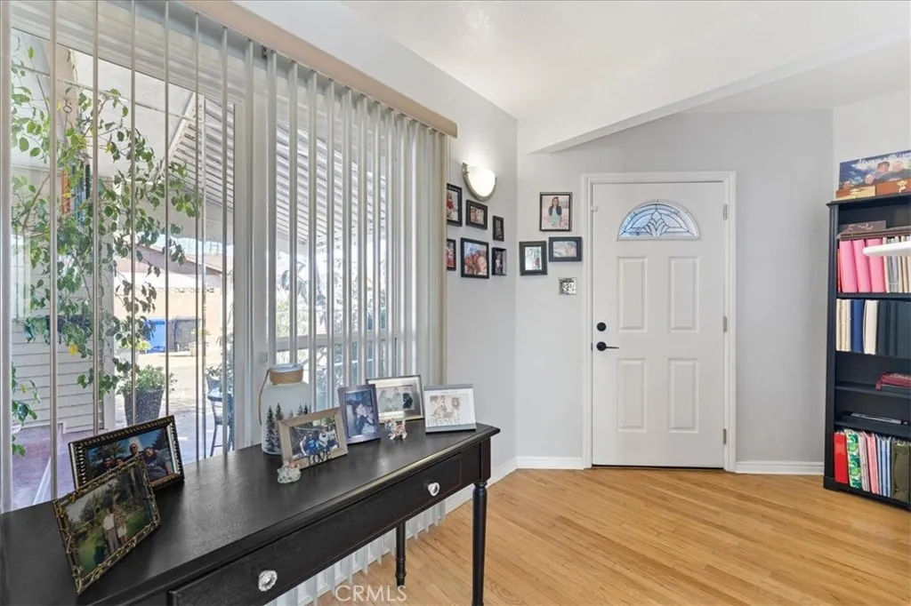 16470 Upland, Fontana, California 92335 home-pic-5