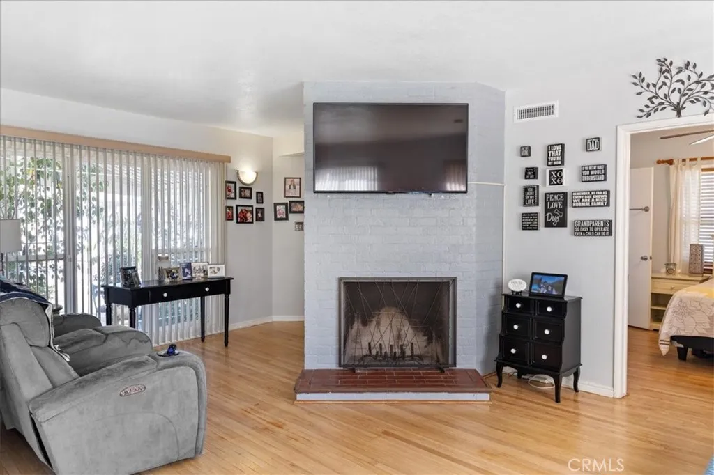 16470 Upland, Fontana, California 92335 home-pic-6