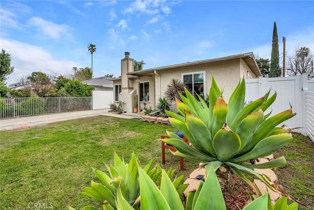 16142 Haynes, Van Nuys, California 91406 home-pic-5