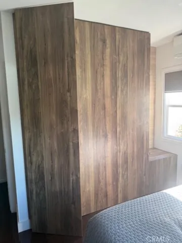 Custom closet