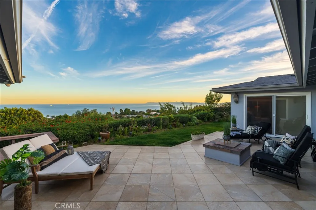 3226 Corinna, Rancho Palos Verdes, California 90275 home-pic-1