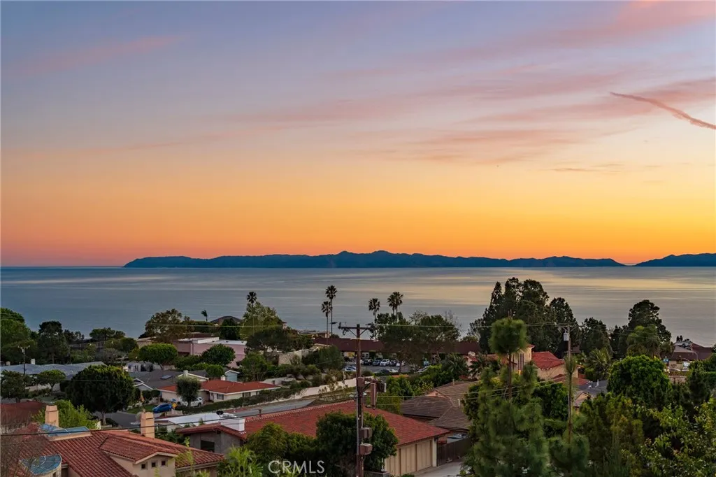 3226 Corinna, Rancho Palos Verdes, California 90275 home-pic-16
