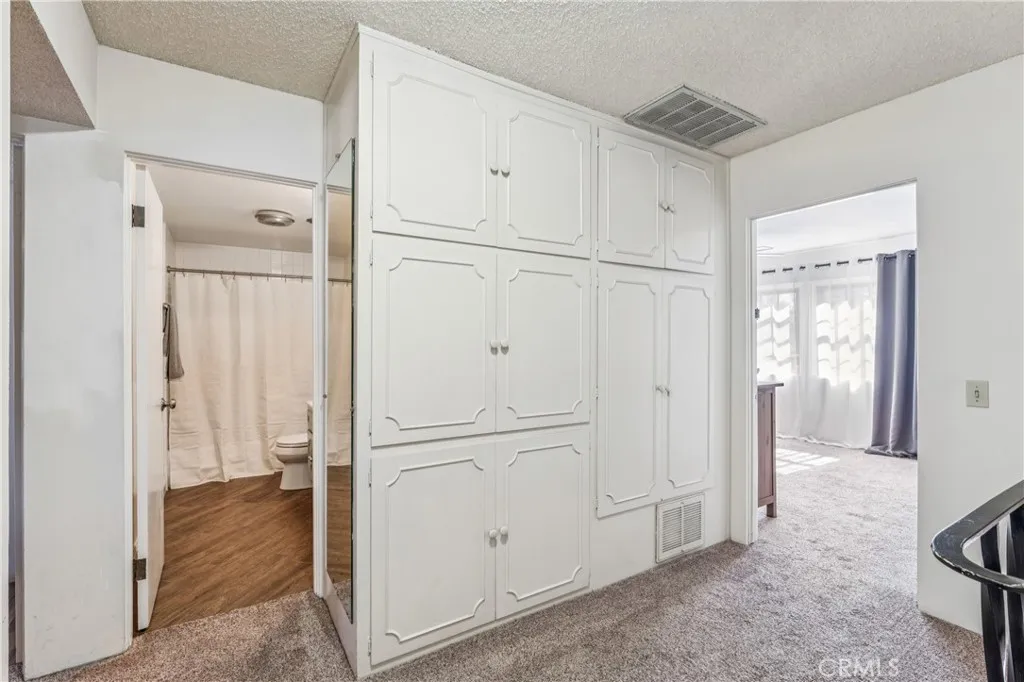 135 E Cypress Avenue, Redlands, California 92373 home-pic-22