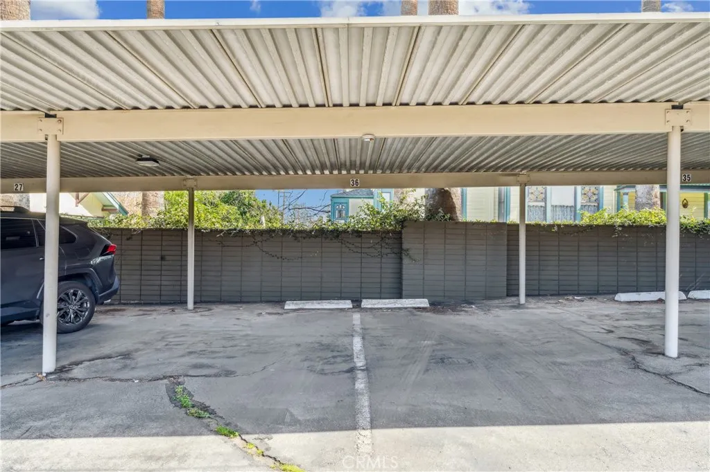 135 E Cypress Avenue, Redlands, California 92373 home-pic-33