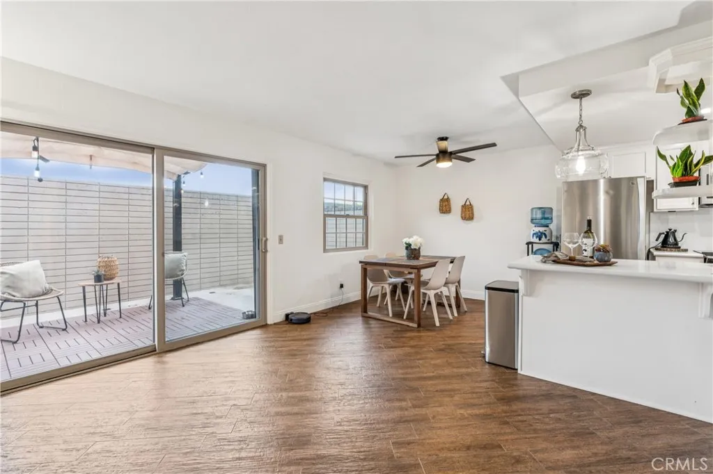 135 E Cypress Avenue, Redlands, California 92373 home-pic-10