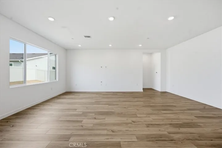 42957 56th Street W, Lancaster, California 93536