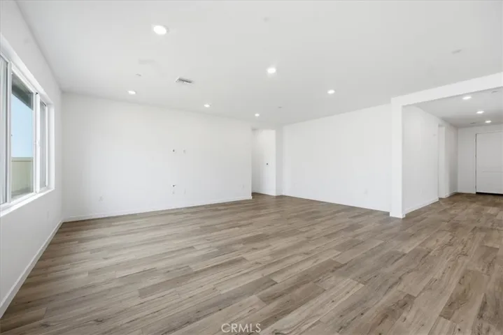 42957 56th Street W, Lancaster, California 93536