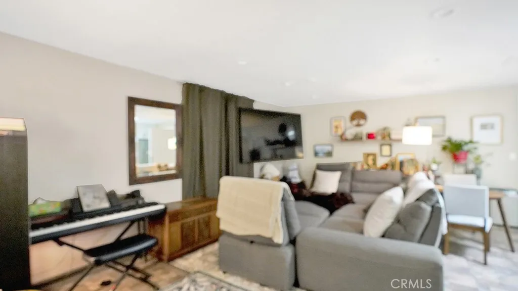716 N Harbor, Anaheim, California 92805 home-pic-4