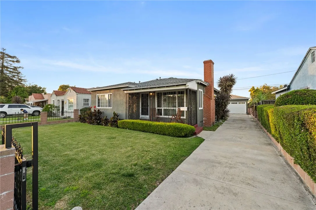 531 W Palmer, Compton, California 90220 home-pic-3