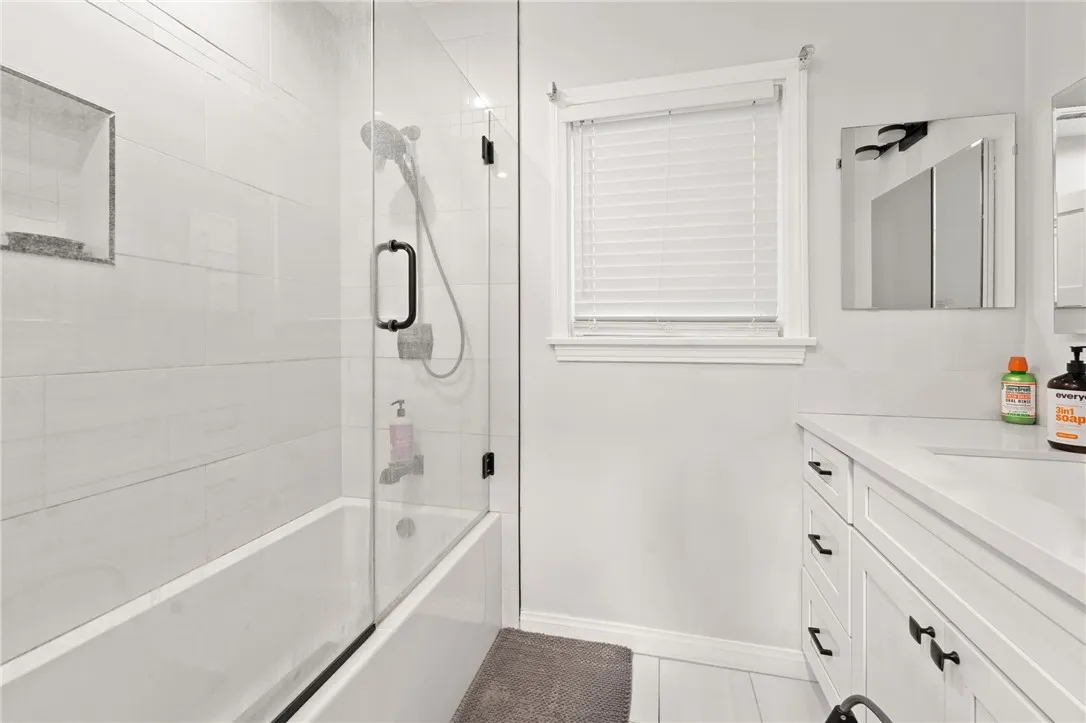 531 W Palmer, Compton, California 90220 home-pic-12