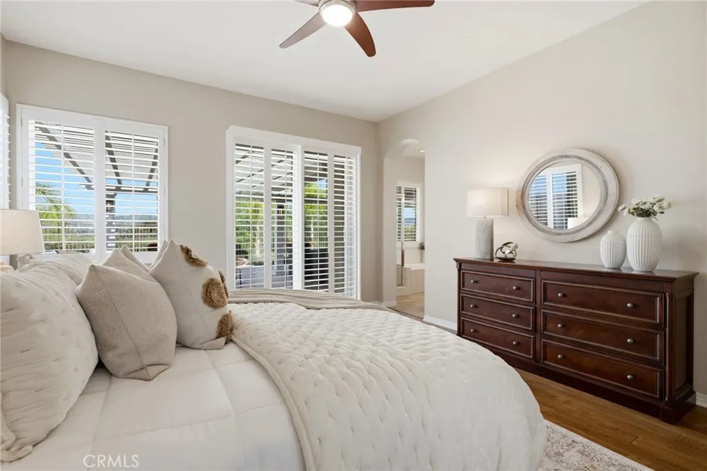 42715 Mountain Shadow Road, Murrieta, California 92562 home-pic-31