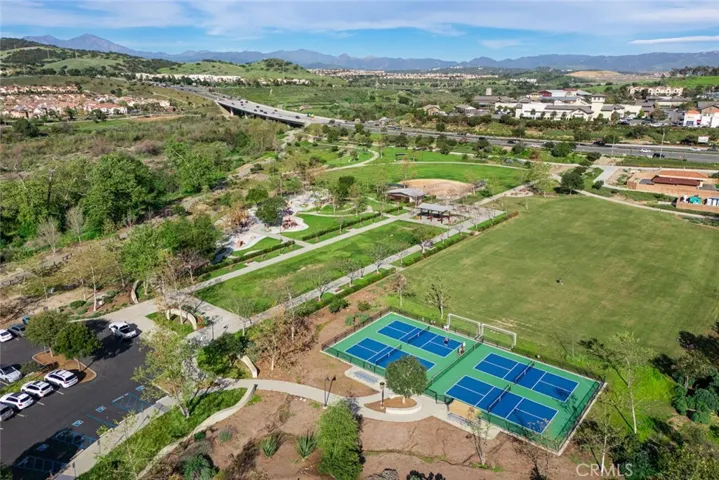 721 Crested Lark, Rancho Mission Viejo, California 92694