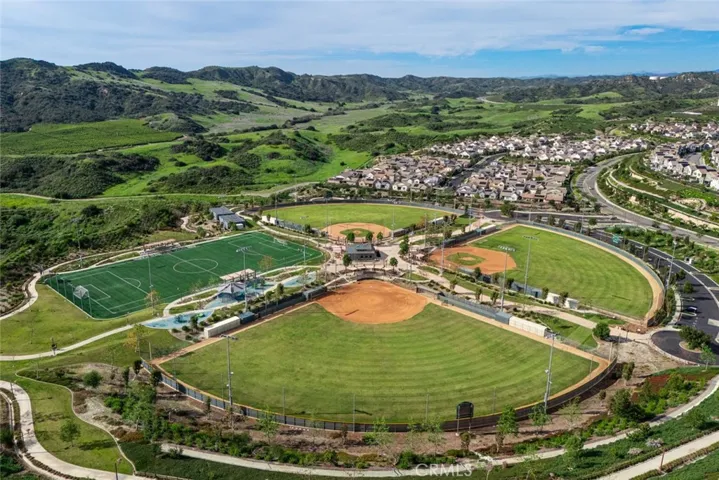 721 Crested Lark, Rancho Mission Viejo, California 92694