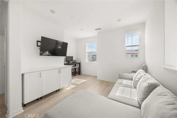 721 Crested Lark, Rancho Mission Viejo, California 92694