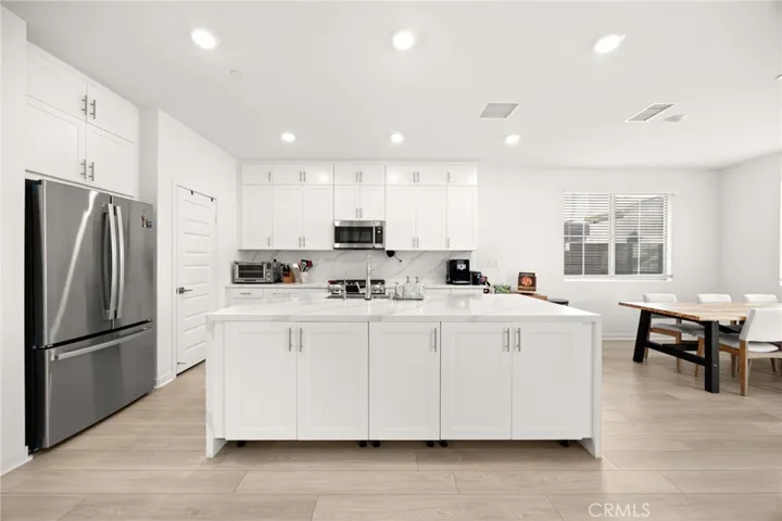 721 Crested Lark, Rancho Mission Viejo, California 92694