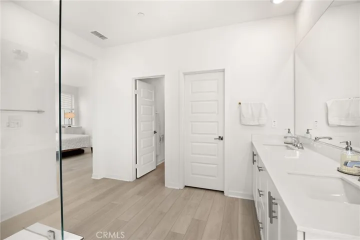 721 Crested Lark, Rancho Mission Viejo, California 92694