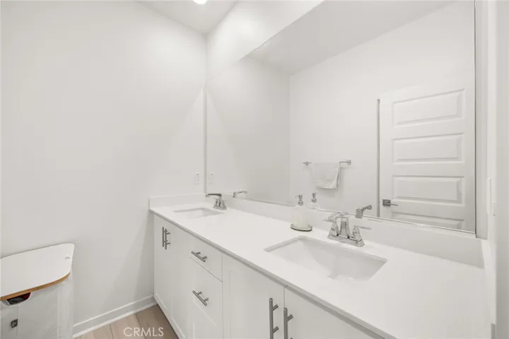 721 Crested Lark, Rancho Mission Viejo, California 92694