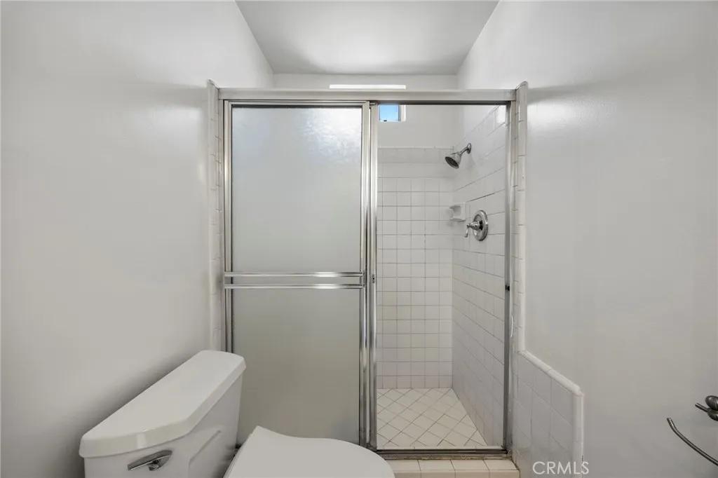 5562 Thelma Avenue, La Palma, California 90623 home-pic-20