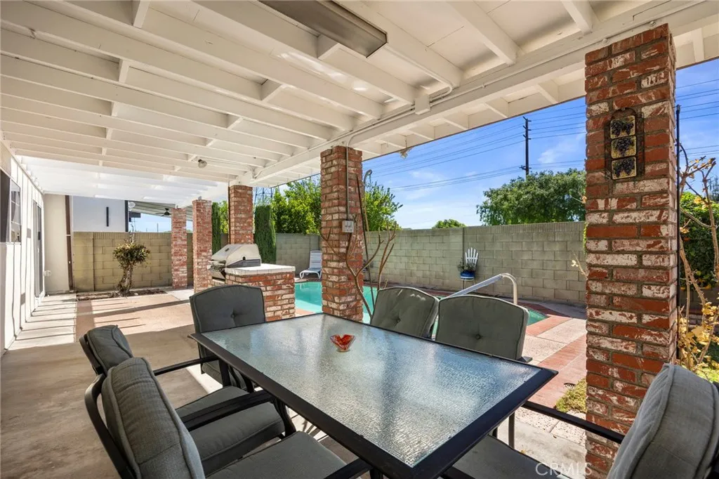 5562 Thelma Avenue, La Palma, California 90623 home-pic-38
