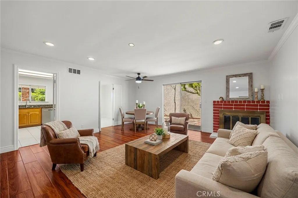 5562 Thelma Avenue, La Palma, California 90623 home-pic-15