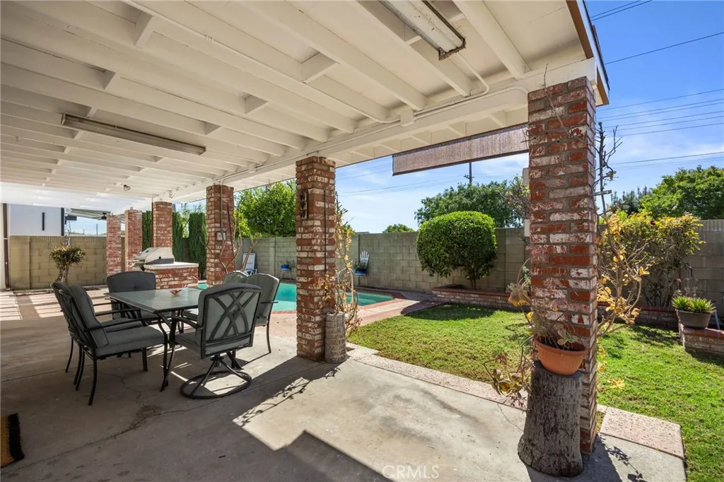 5562 Thelma Avenue, La Palma, California 90623 home-pic-39