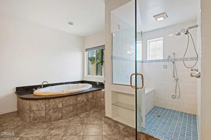 32-Primary Bathroom