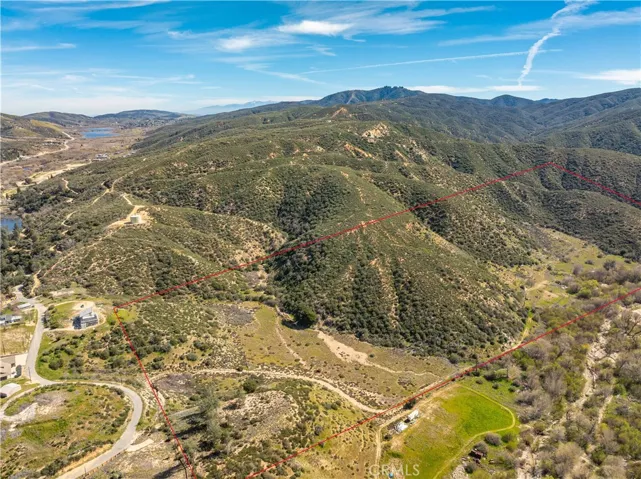 Aerial Virtually Outlined