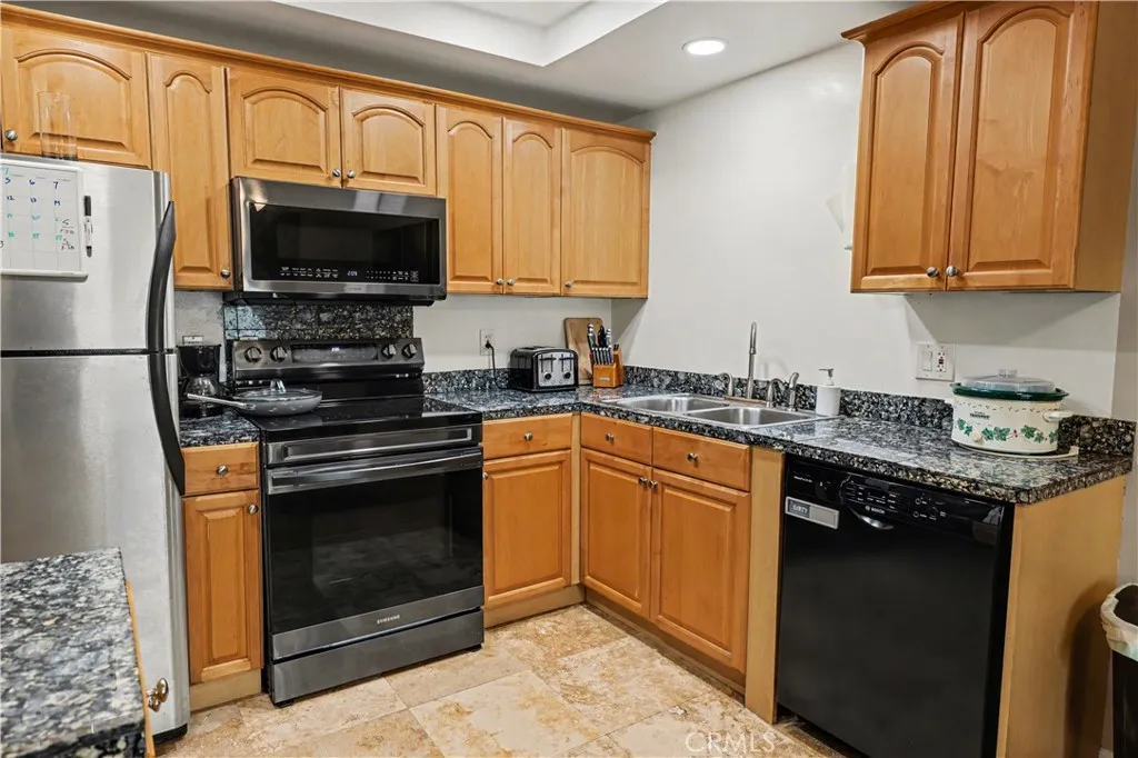521 N Mollison, El Cajon, California 92021 home-pic-6