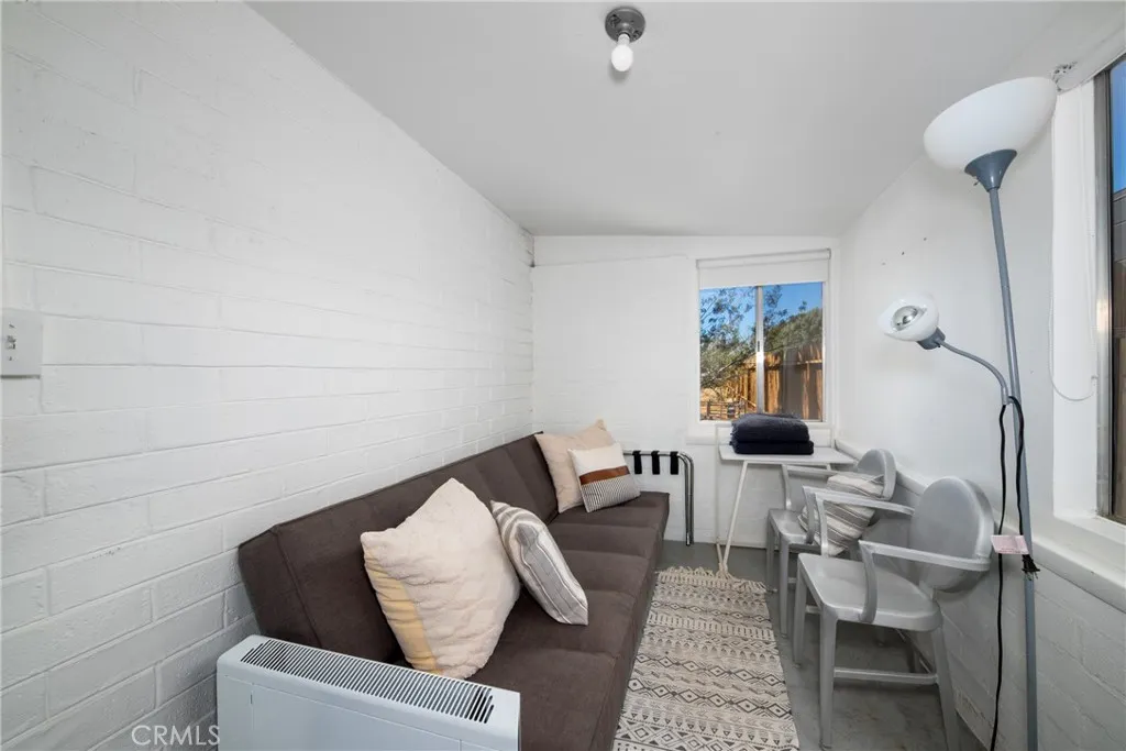 6443 Valley View Street, Joshua Tree, California 92252 home-pic-17