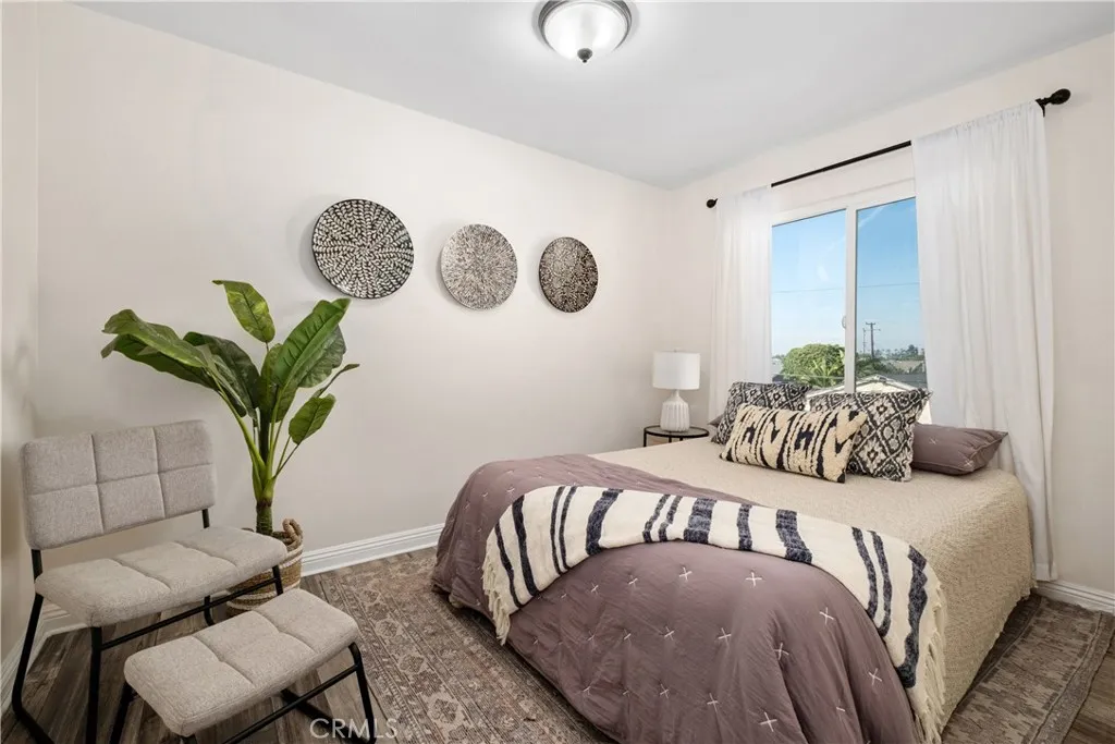 8415 Benjamin Drive, Huntington Beach, California 92647 home-pic-12