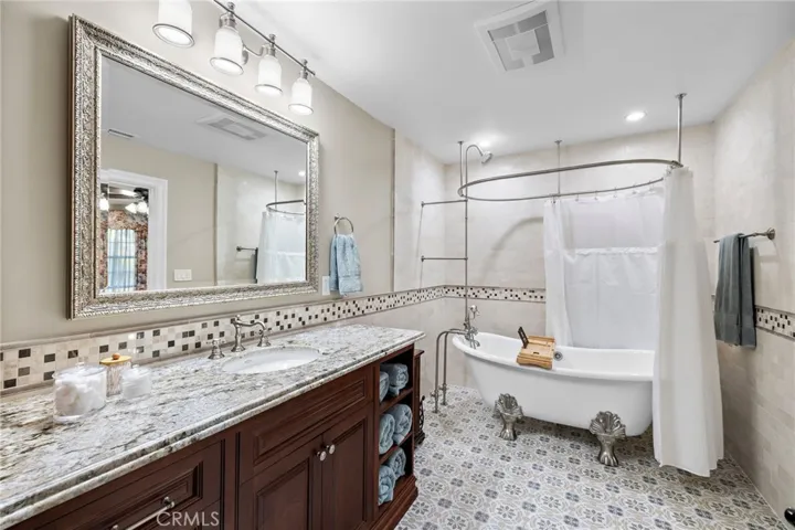 Secondary Bedroom with Ensuite Bathroom