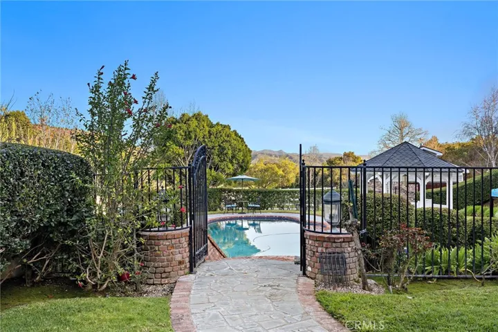 Backyard Pool Entrance