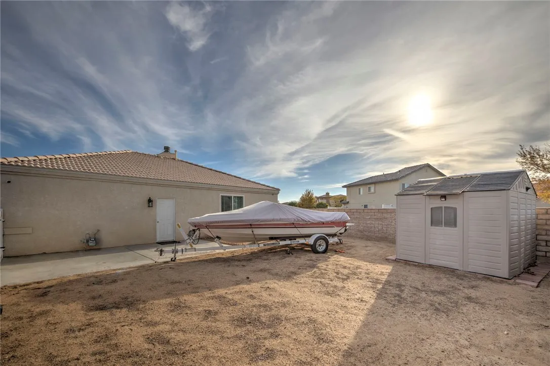14396 Nautical Lane, Helendale, California 92342 home-pic-38