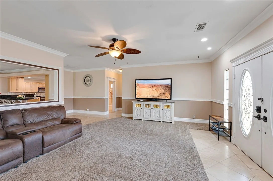 14396 Nautical Lane, Helendale, California 92342 home-pic-6