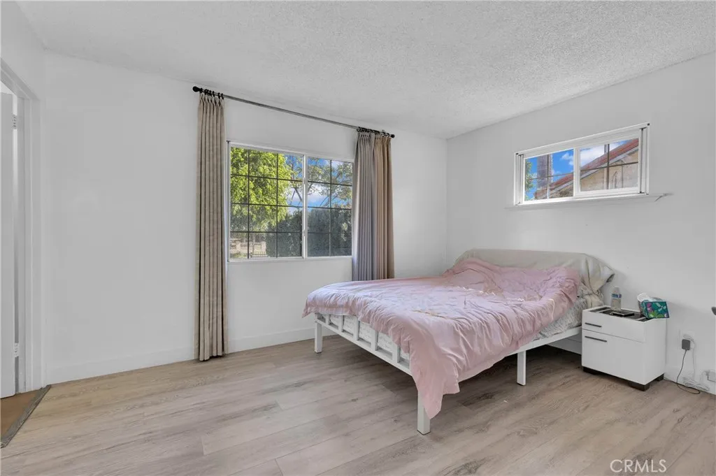 927 N Glenn, Ontario, California 91764 home-pic-16