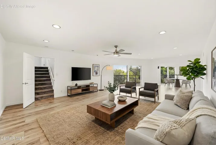 5076 Escobedo Dr Woodland Hills-5