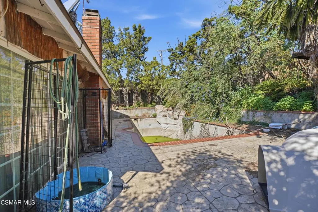 13676 Shablow Avenue, Sylmar, California 91342 home-pic-23