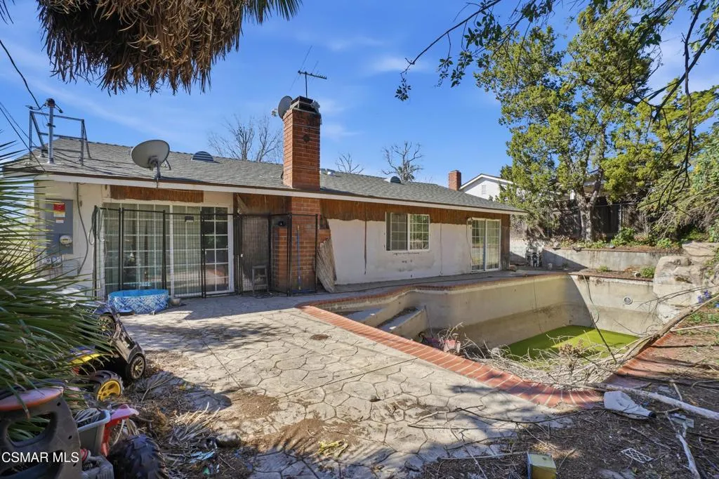 13676 Shablow Avenue, Sylmar, California 91342 home-pic-22