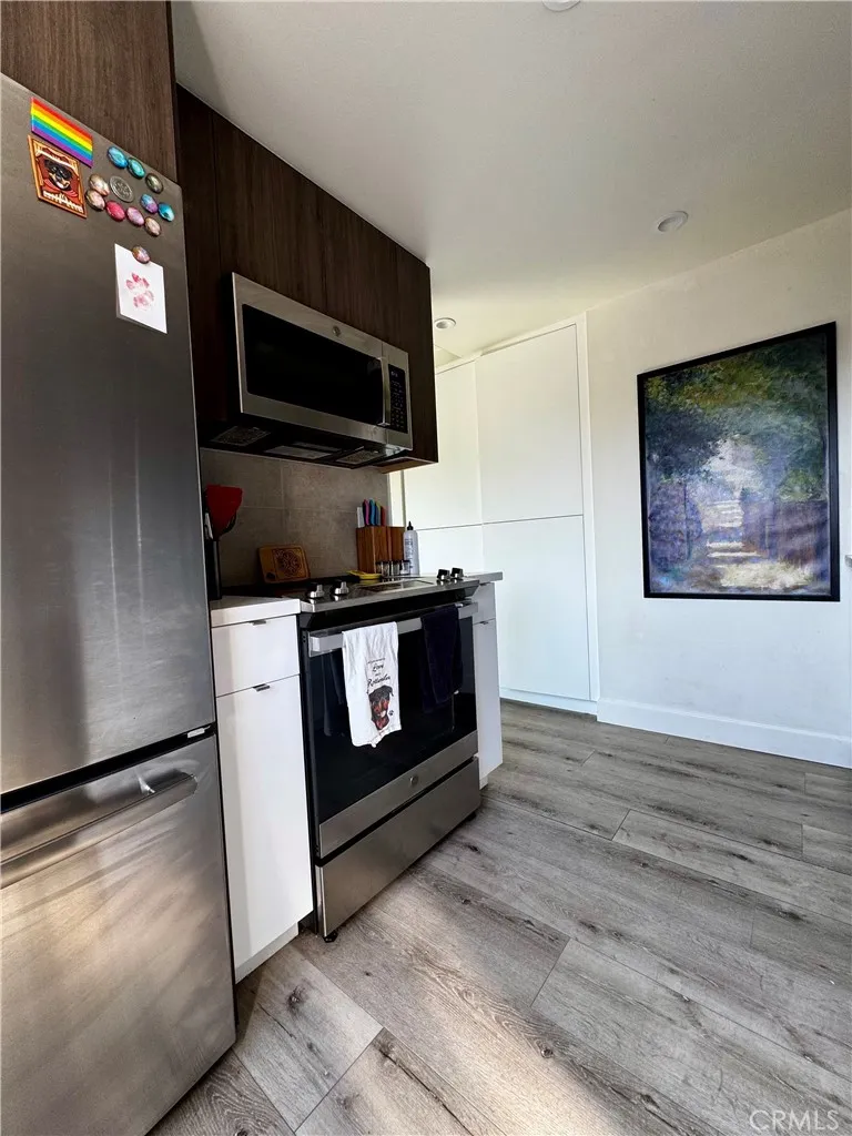 191 Kennebec 403, Long Beach, California 90803 home-pic-8