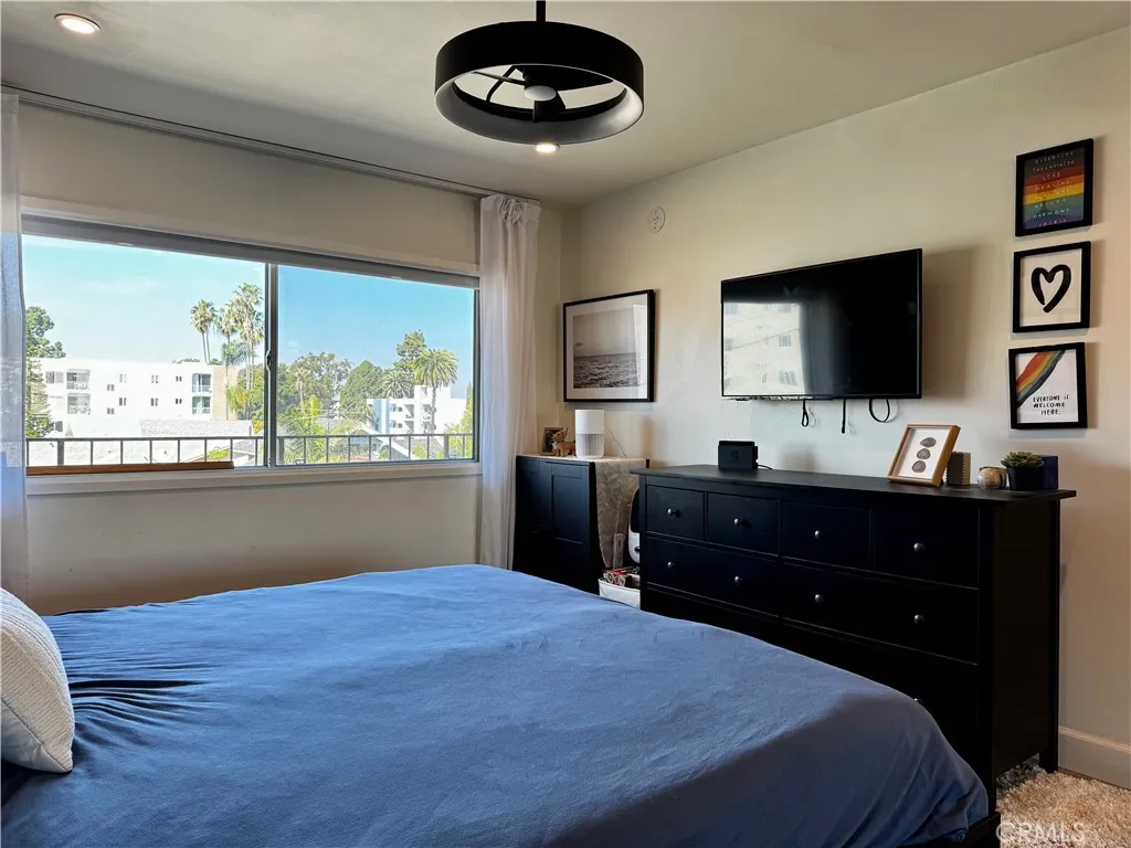 191 Kennebec 403, Long Beach, California 90803 home-pic-16