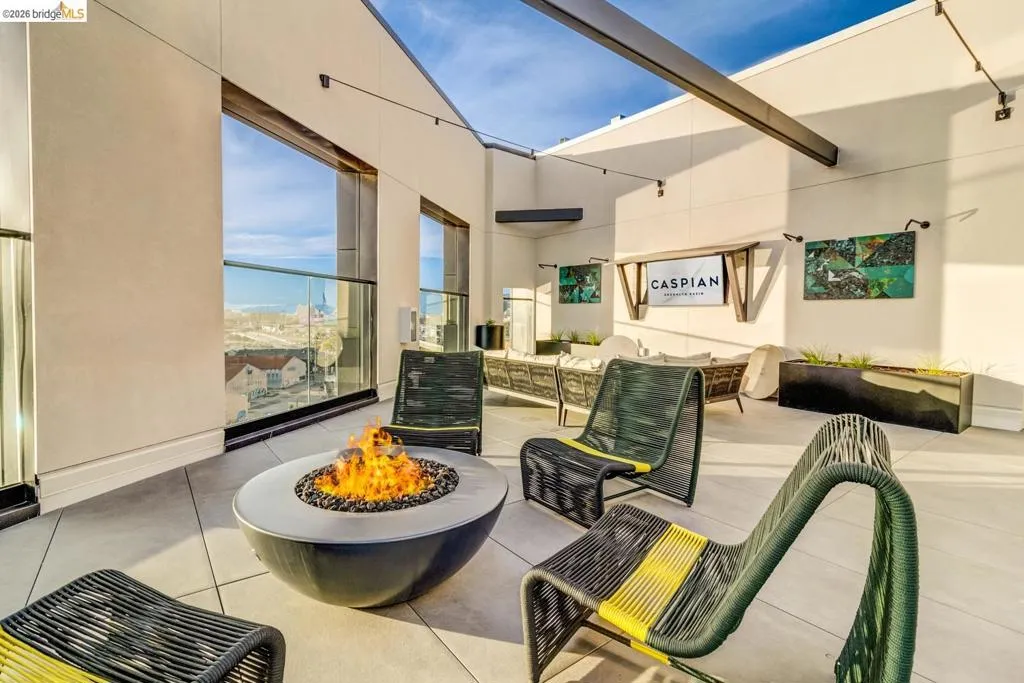 260 260 Brooklyn Basin Way 443, Oakland, California 94606 home-pic-21