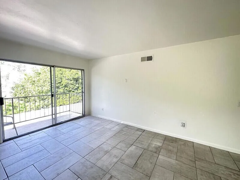 72714 Willow Street 4, Palm Desert, California 92260 home-pic-4