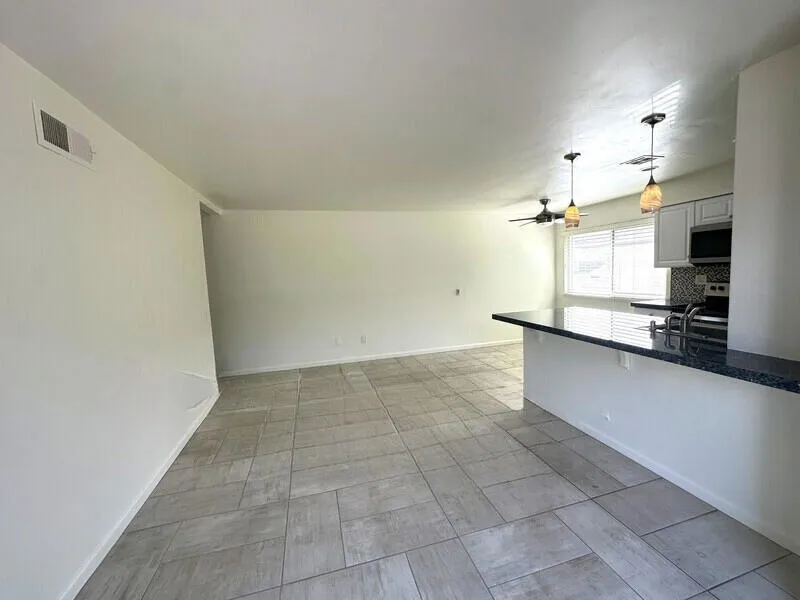 72714 Willow Street 4, Palm Desert, California 92260 home-pic-3